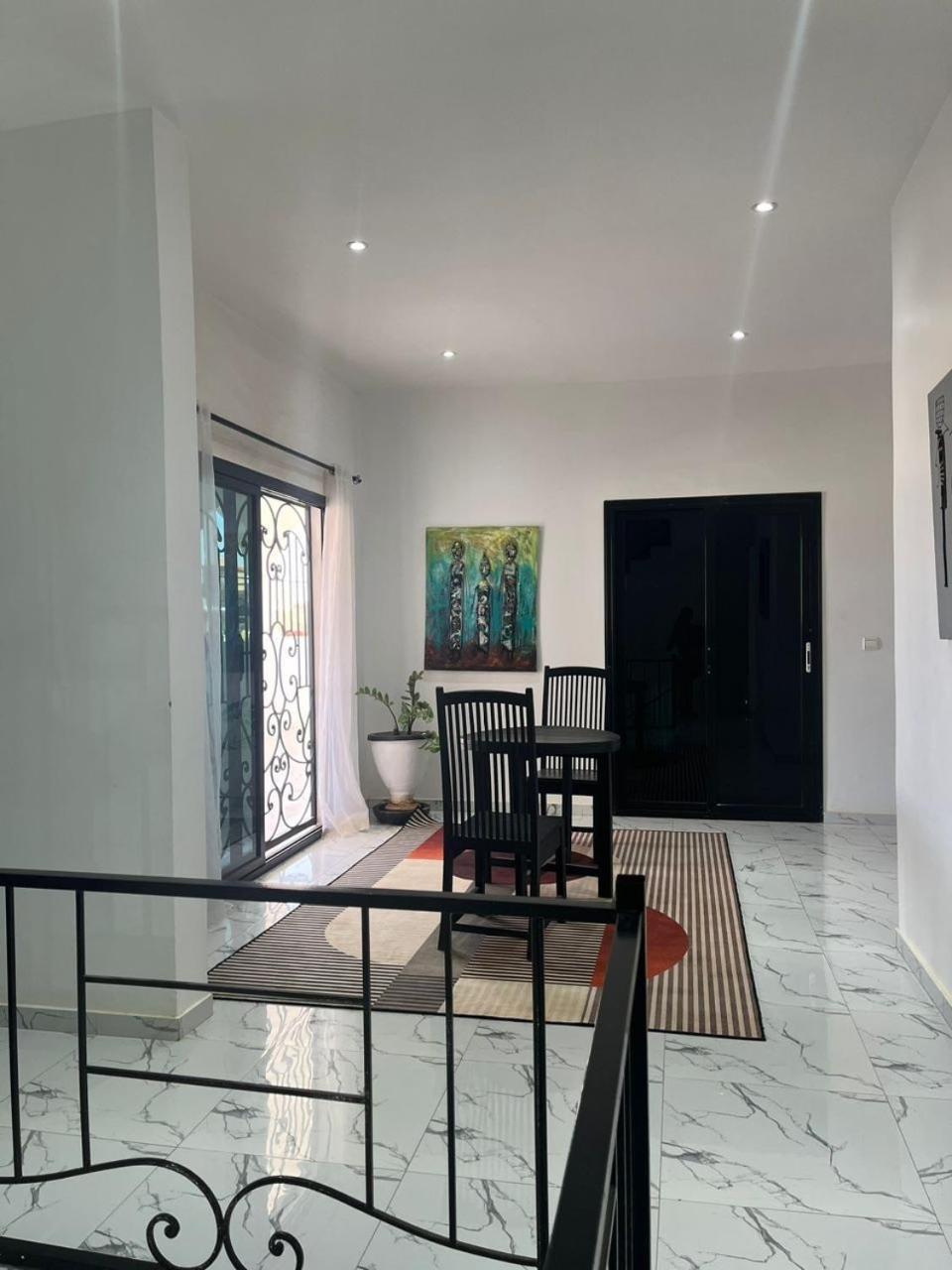 La Baraka, Extravagant Villa For 8 With Pool In Saly Gandigal Exterior foto